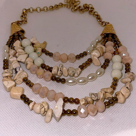 Gold and Beaded Necklace - Picture 2 of 3